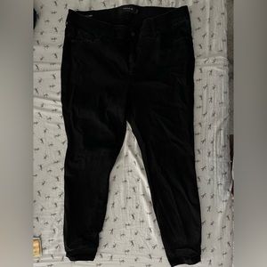 Torrid Black Bombshell Skinny Jean size 22R